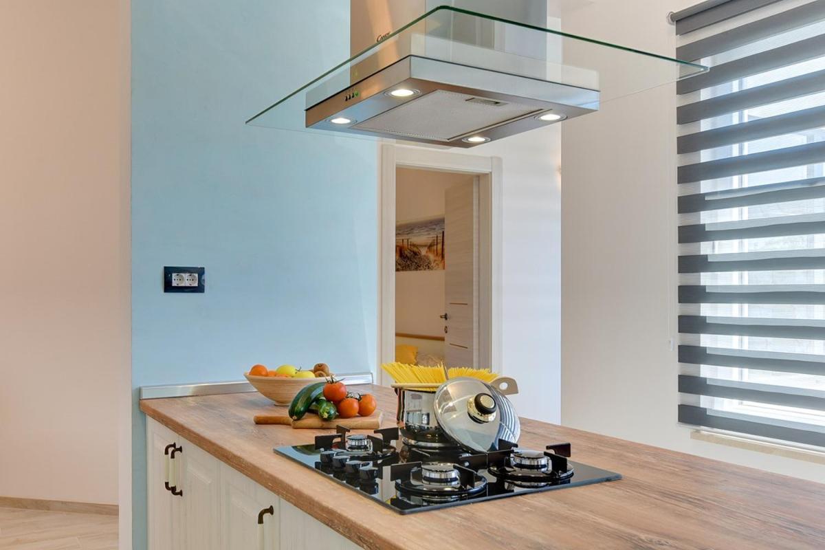 Villa Sunny Home ボドニャン エクステリア 写真