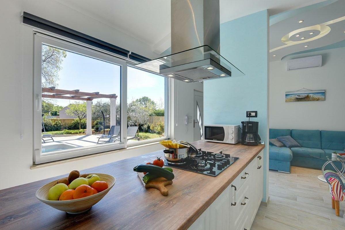 Villa Sunny Home ボドニャン エクステリア 写真